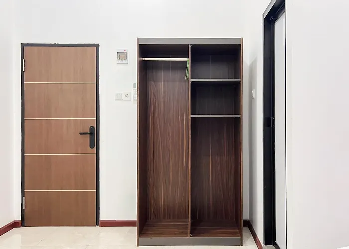 RedDoorz Near Mall Ramayana Rapak Balikpapan